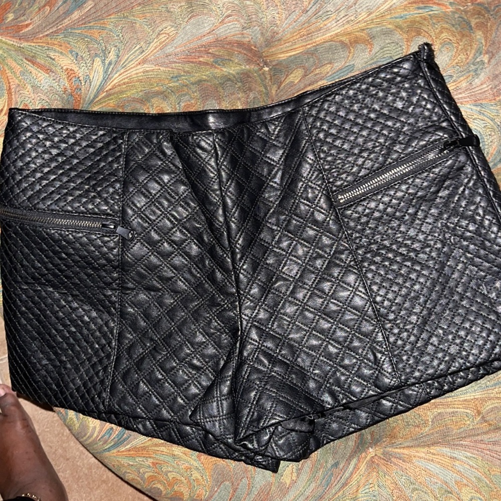 Faux leather Hot Pants! High quality!